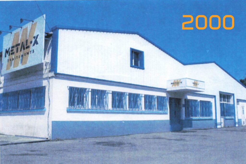 Le bâtiment Metal-X en 2000