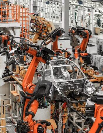 Chaîne d'assemblage automobile robotisée, secteur automobile